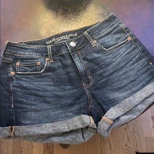 American Eagle denim shorts. Size 10. EUC
